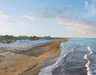 Отель "Город Mira Family Resort & SPA Anapa Miracleon" / "Город Мира Фэмили Резорт и СПА Анапа Мираклеон"