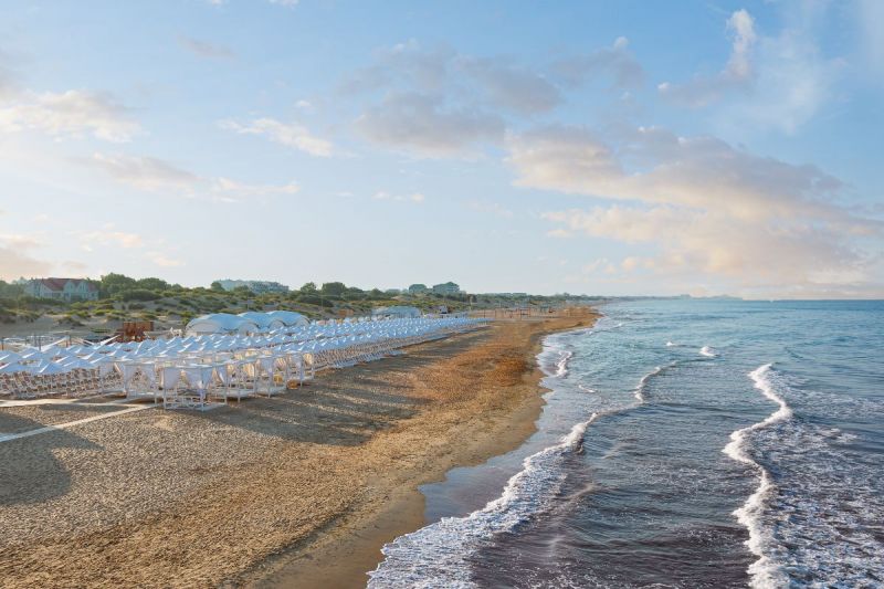 Отель "Город Mira Family Resort & SPA Anapa Miracleon" / "Город Мира Фэмили Резорт и СПА Анапа Мираклеон"