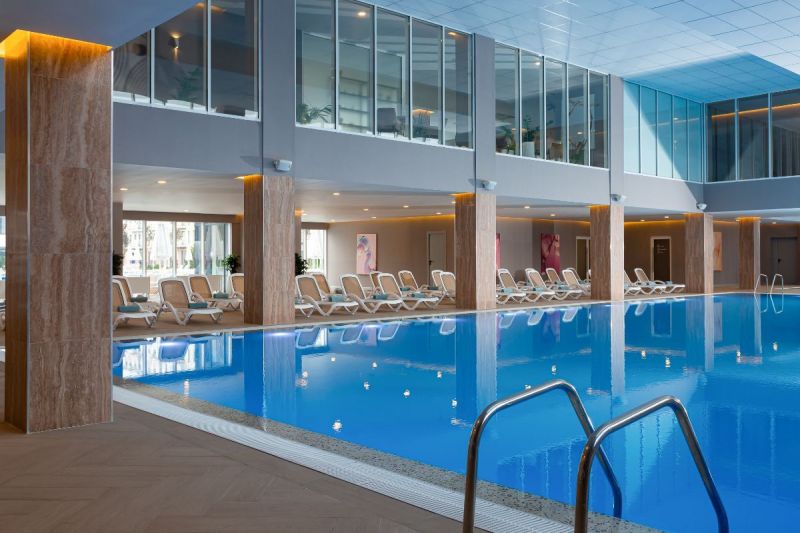 Отель "Город Mira Family Resort & SPA Anapa Miracleon" / "Город Мира Фэмили Резорт и СПА Анапа Мираклеон"