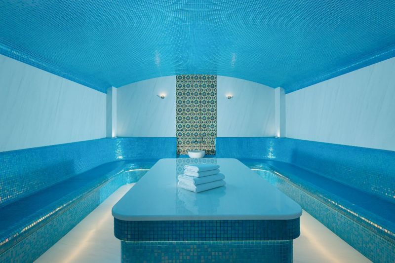 Отель "Город Mira Family Resort & SPA Anapa Miracleon" / "Город Мира Фэмили Резорт и СПА Анапа Мираклеон"