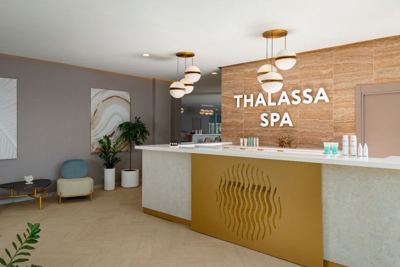 Отель "Город Mira Family Resort & SPA Anapa Miracleon" / "Город Мира Фэмили Резорт и СПА Анапа Мираклеон"